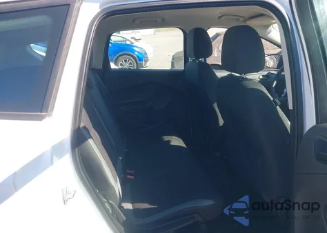 2015 Ford Escape S из США, поврежденный, VIN 1FMCU0F73FUA45632
